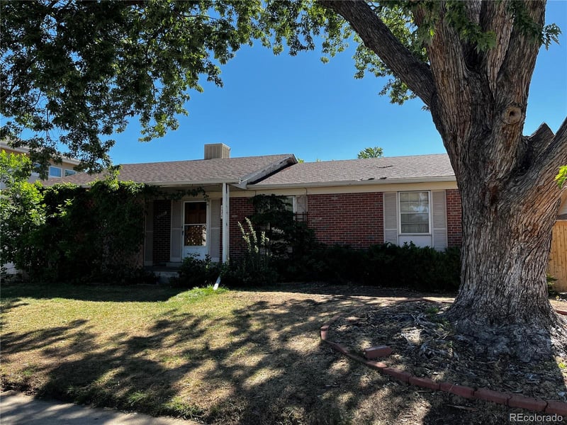 4950 Quentin St, Denver, CO 80239