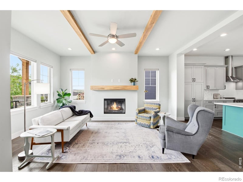 917 Arapahoe Cir, Louisville, CO 80027