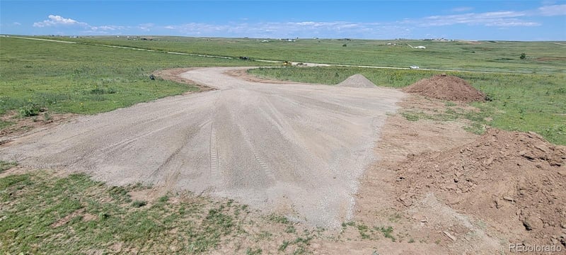 10183 Rolling Vista Trl, Elizabeth, CO 80107
