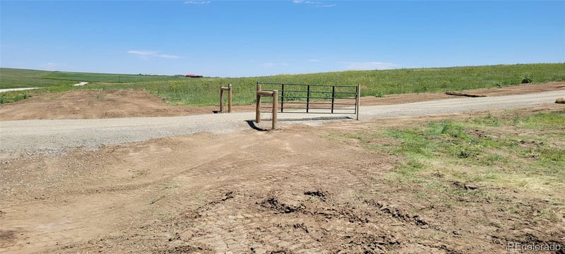 10183 Rolling Vista Trl, Elizabeth, CO 80107
