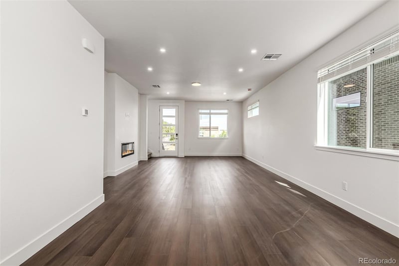 35 Ascent Trl, Englewood, CO 80112