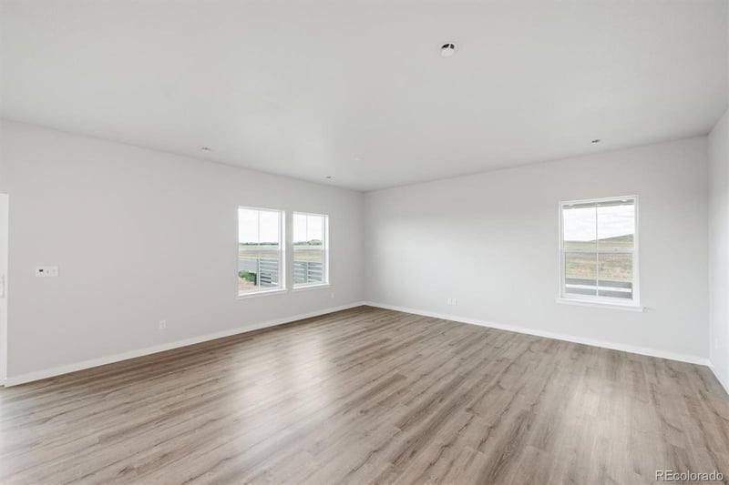 9354 Danube St, Commerce City, CO 80022