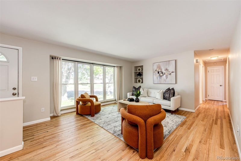 6724 S Ash Way, Centennial, CO 80122