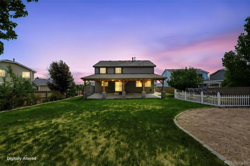 935 Crenshaw St, Castle Rock, CO 80104