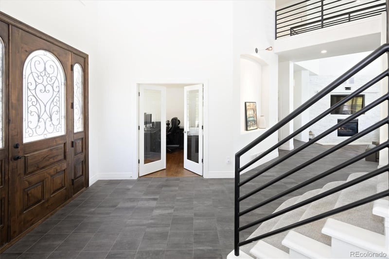 10008 Oak Tree Ct, Lone Tree, CO 80124