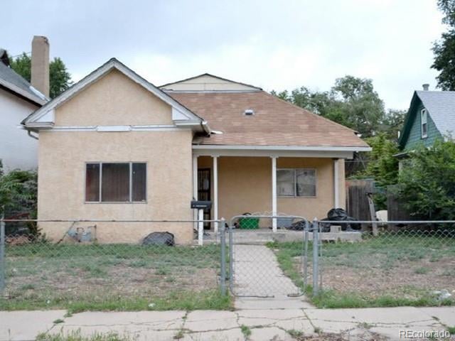 908 E 2nd St, Pueblo, CO 81001