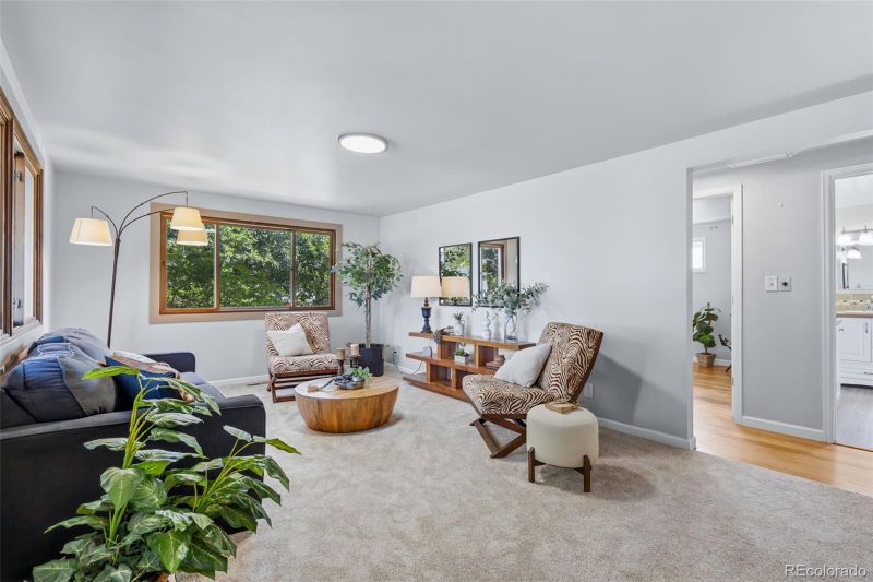 106 E 22nd St, Loveland, CO 80538