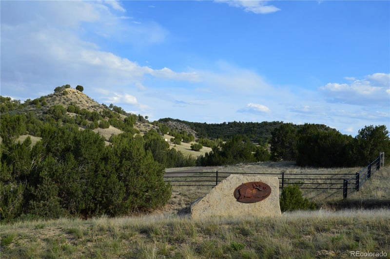 7791 Pine Bluff Dr W, Pueblo, CO 81004