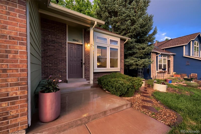 9862 Independence St, Broomfield, CO 80021