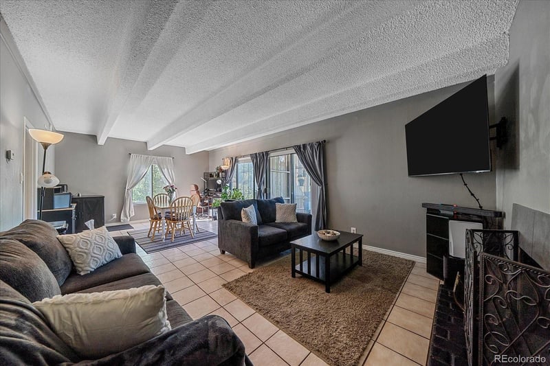 2525 S Dayton Way #2310, Denver, CO 80231