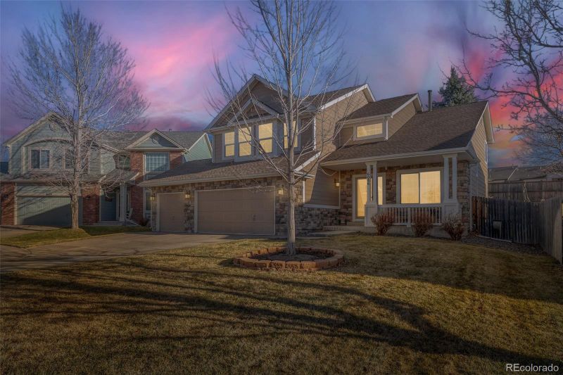 6086 S Ukraine St, Aurora, CO 80015