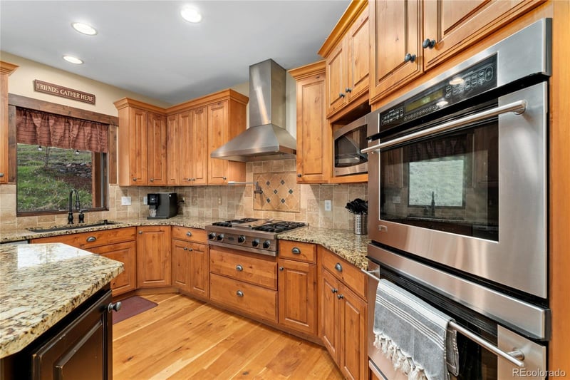 3048 Starling Ct, Castle Rock, CO 80109