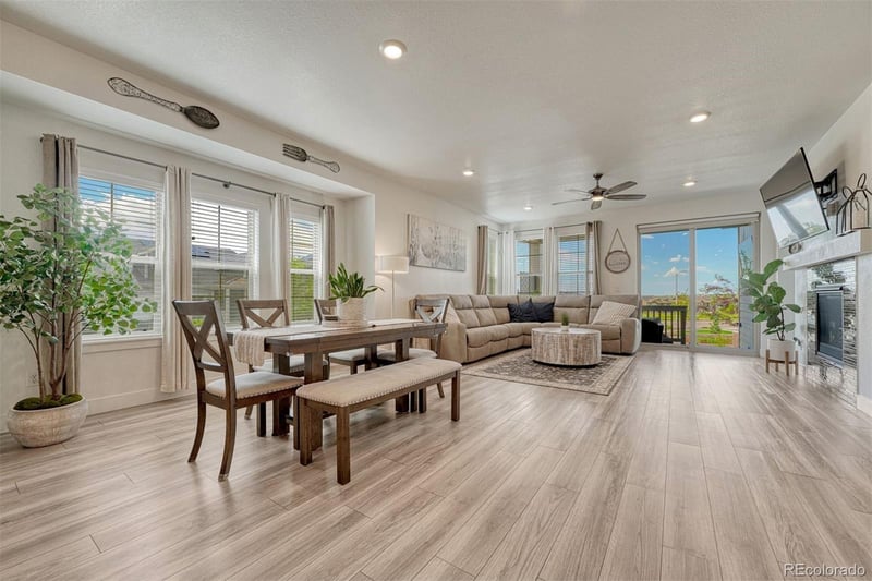 7843 Plateau Creek Ln, Littleton, CO 80125