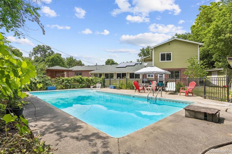8090 W 19th Ave, Lakewood, CO 80214