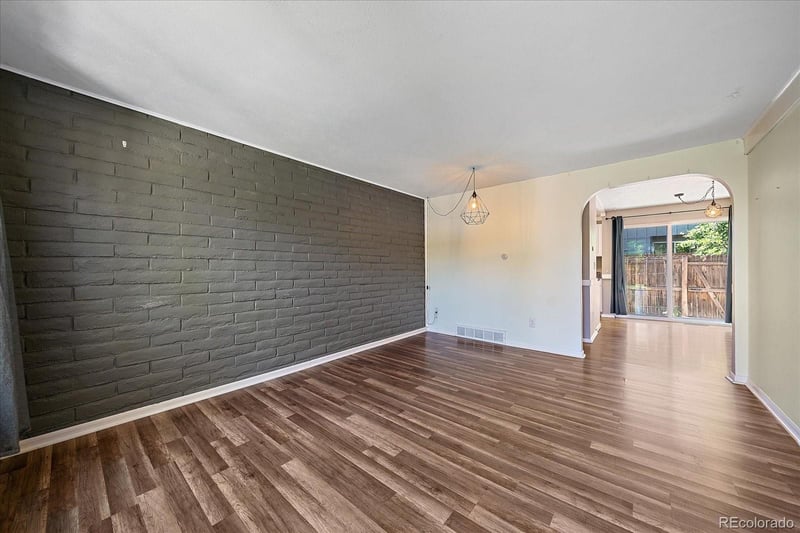 7404 S Zephyr Ct, Littleton, CO 80128