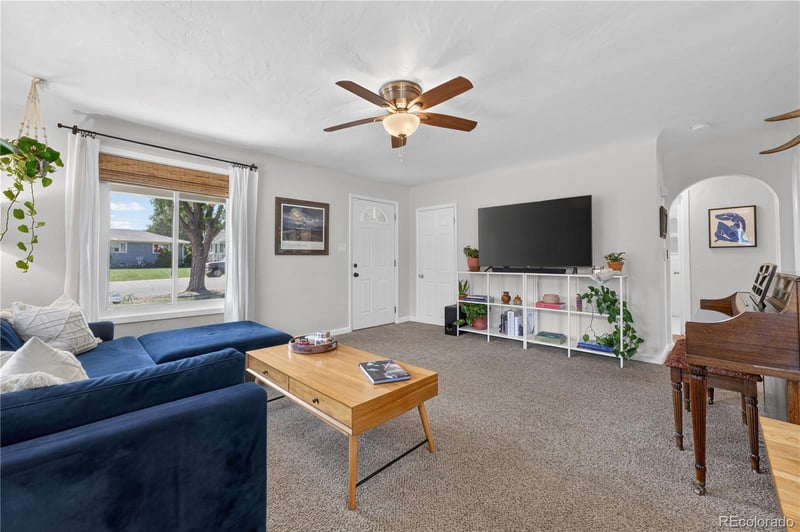 210 S Bryant St, Denver, CO 80219