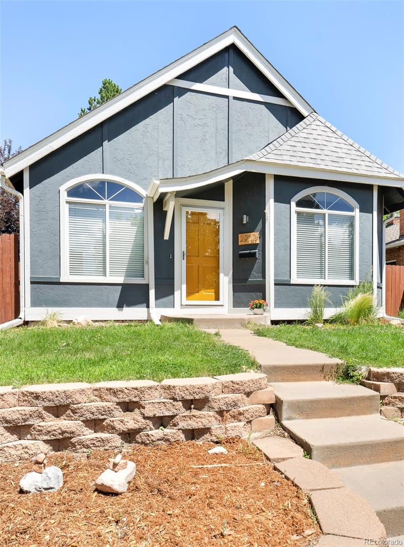2252 S Ogden St, Denver, CO 80210