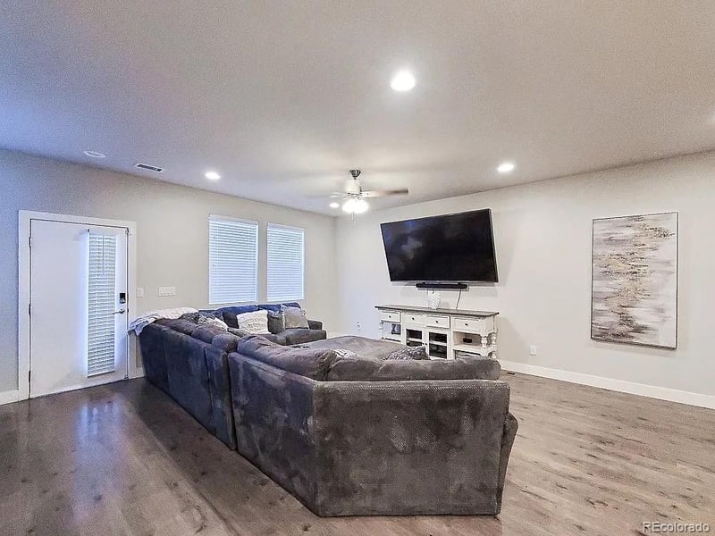 16191 E Bolling Dr, Denver, CO 80239