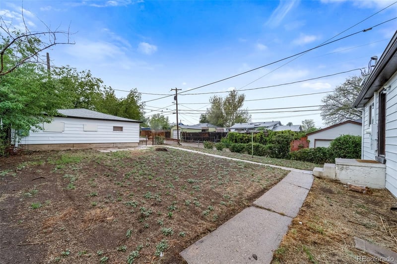 1870 W Mosier Pl, Denver, CO 80223