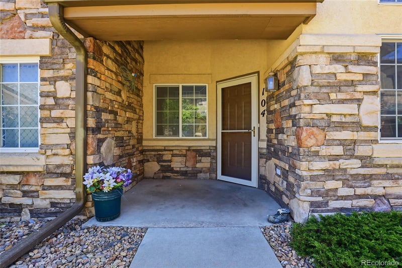 1435 S Chambers Rd #104, Aurora, CO 80017