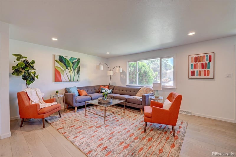 1872 S Quay St, Lakewood, CO 80232