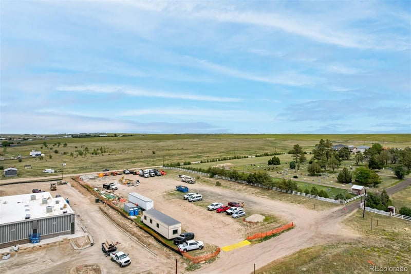 805 Cedar St, Deer Trail, CO 80105