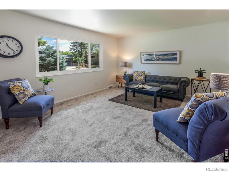 2549 Newport Dr, Fort Collins, CO 80526
