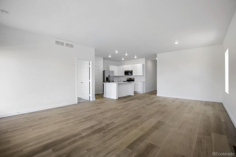 1662 Drumming Dr, Windsor, CO 80550