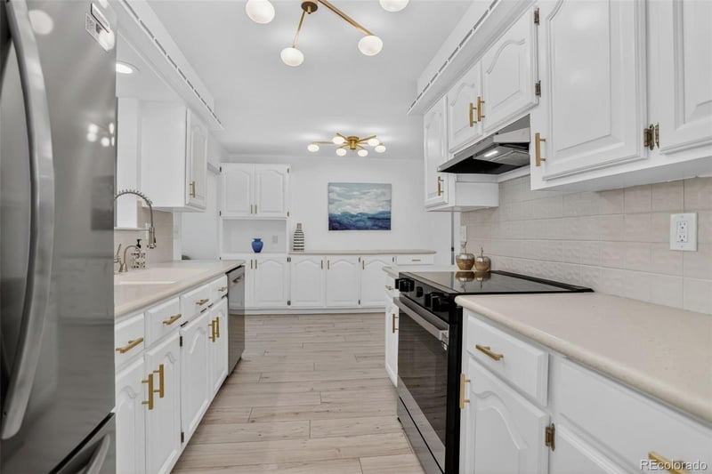 2143 S Yukon St, Lakewood, CO 80227