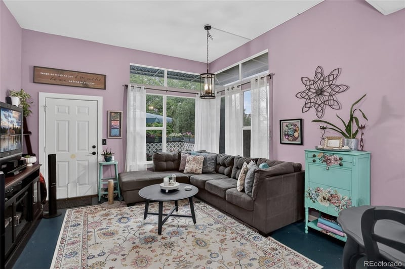 2828 Syracuse St #222, Denver, CO 80238