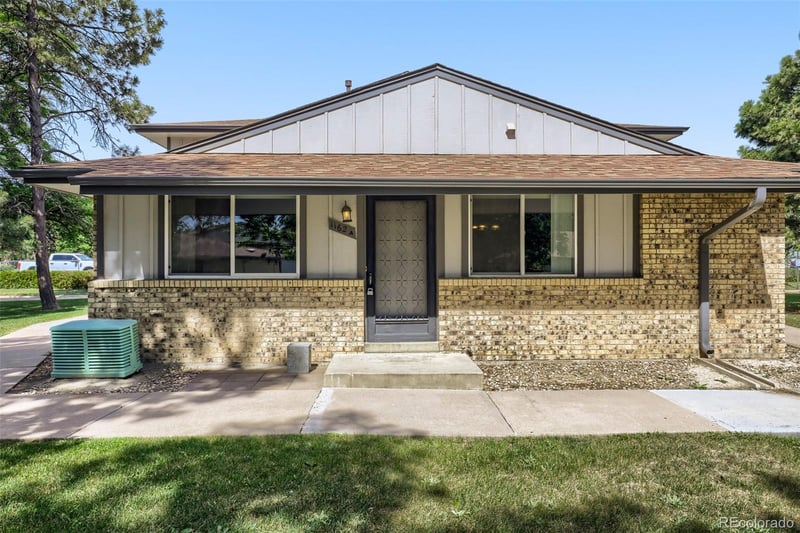 1162 S Eagle Cir #A, Aurora, CO 80012