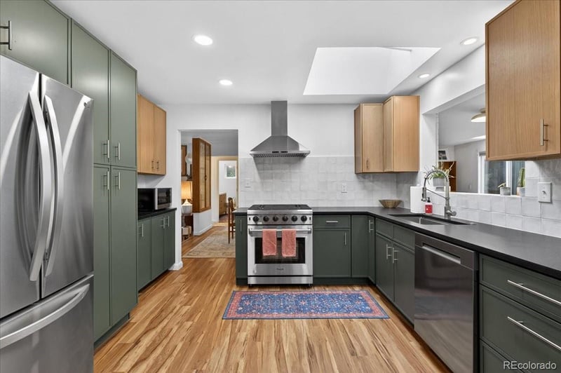 10105 W 17th Pl, Lakewood, CO 80215