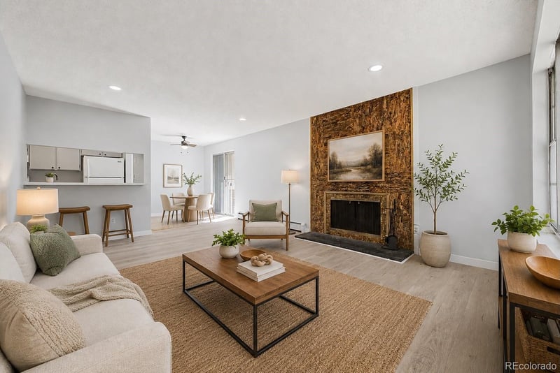 21 Newark St #D, Aurora, CO 80012