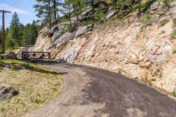 9439 S Turkey Creek Rd, Morrison, CO 80465