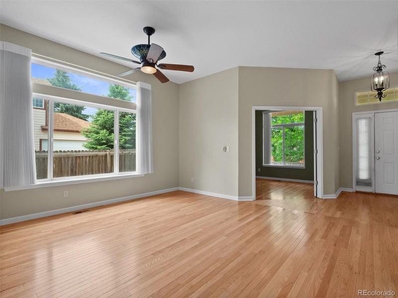 2392 S Oswego St, Aurora, CO 80014