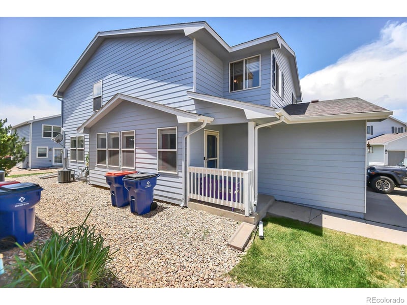 531 Sterling Ln, Dacono, CO 80514