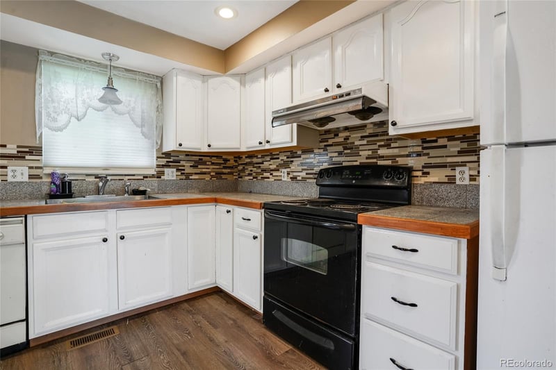 6180 S Garland St, Littleton, CO 80123