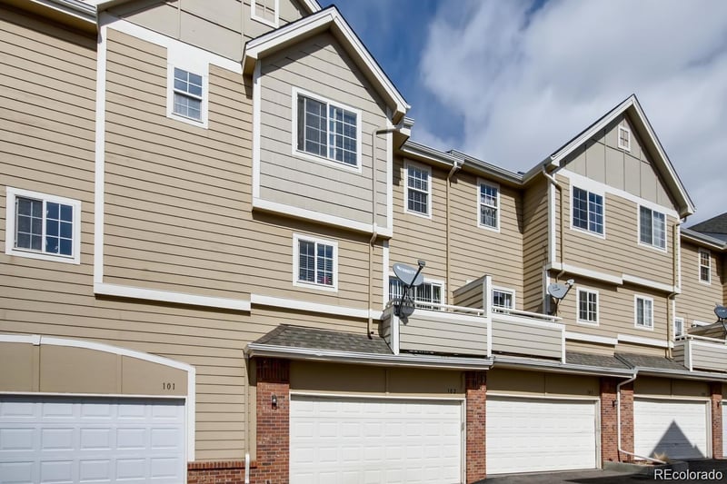 1387 S Danube Ct #102, Aurora, CO 80017