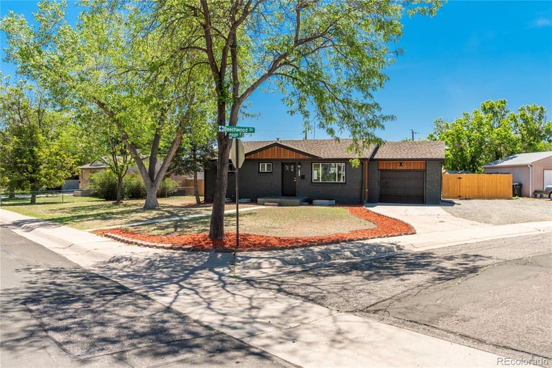 9200 Aspen Dr, Thornton, CO 80229