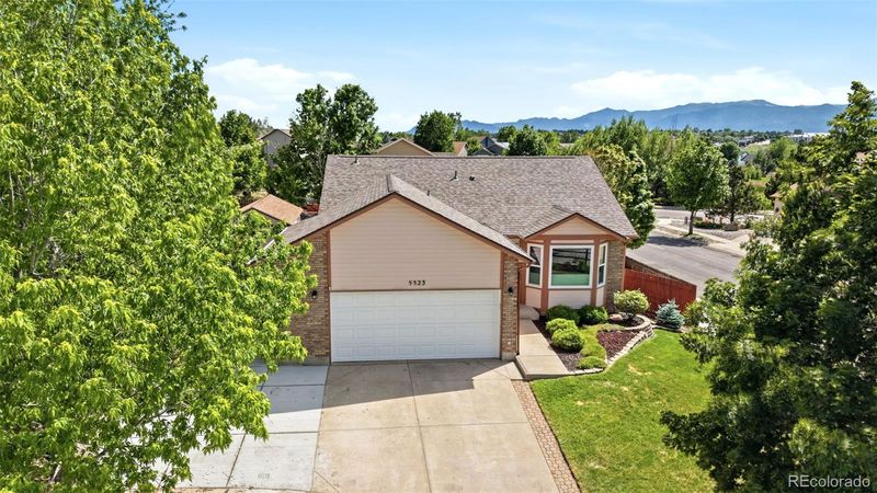 5523 Many Springs Dr, Colorado Springs, CO 80923