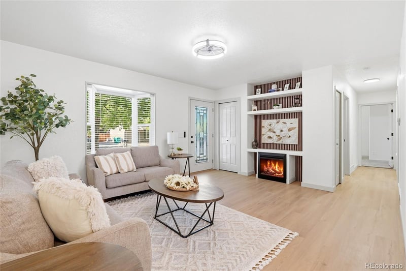 8728 W Floyd Dr, Lakewood, CO 80227