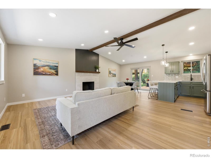 26360 Mowbray Ct, Kittredge, CO 80457