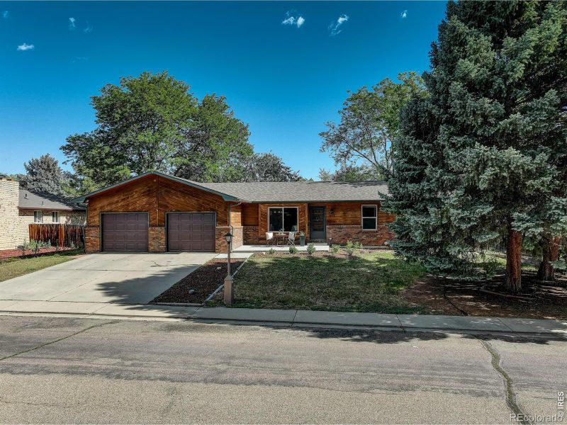 1611 Gifford Dr, Longmont, CO 80501