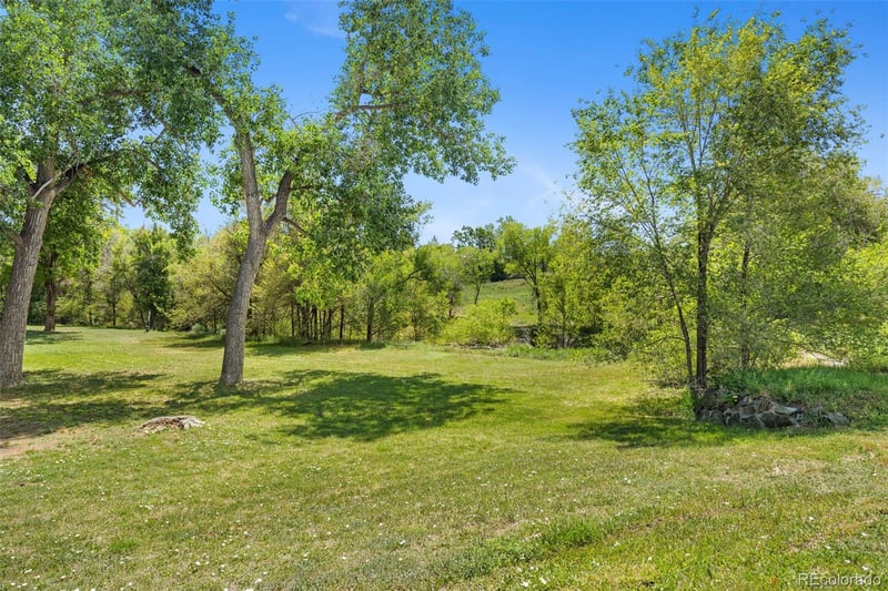1010 Pierce St, Lakewood, CO 80214