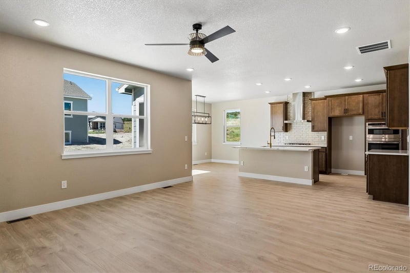 588 Old Grotto Dr, Monument, CO 80132
