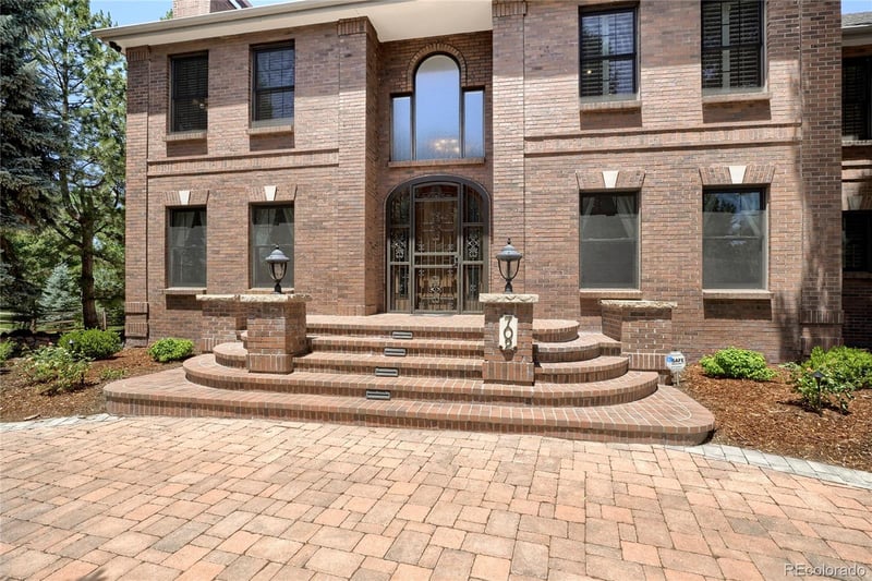 702 Shadycroft Ln, Littleton, CO 80120
