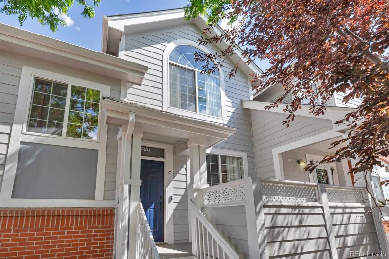2247 S Pitkin Way #C, Aurora, CO 80013