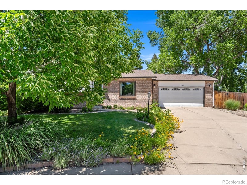 3281 Mcintosh Ct, Loveland, CO 80538
