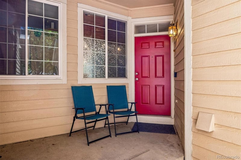 9126 W Phillips Dr, Littleton, CO 80128