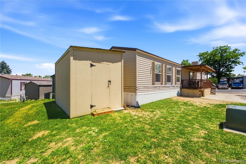 9400 Elm Ct Lot 650, Denver, CO 80260